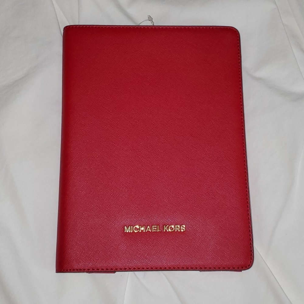 Michael Kors iPad cover